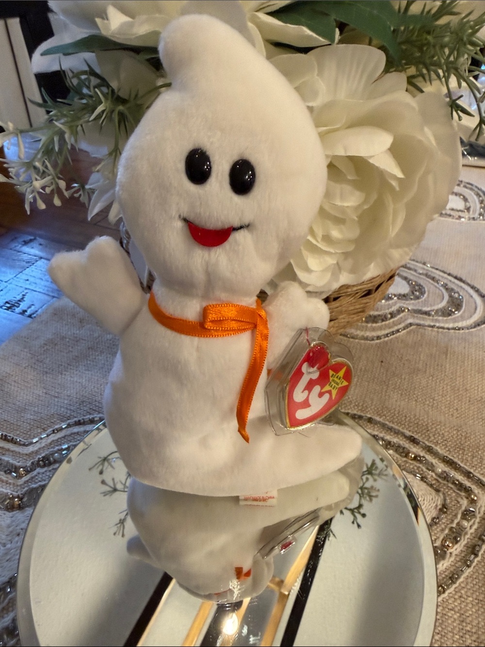 Ty Ghost beanie baby - collectible